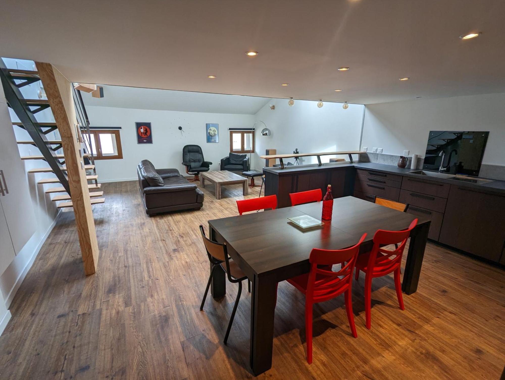 Le Cinoche, Cocon Sous Les Toits Apartment Понт-де-Во Екстериор снимка